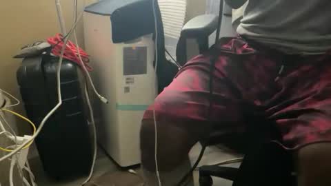 Snapshot of blakjag chatting on 05-03-26, 04:35 Blackjag00 online show from 05-03-26, 04:35
