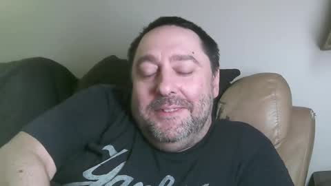 Matt online show from 05-07-26, 02:39