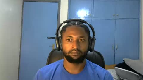 blakmoufaka online show from 10-18-25, 06:41