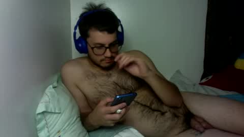 Snapshot of blancpebble chatting on 09-30-25, 12:48 blancpebble online show from 09-30-25, 12:48