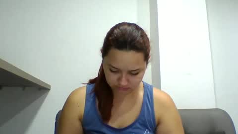 Snapshot of blanquita102530 chatting on 09-20-25, 12:06 Lary online show from 09-20-25, 12:06