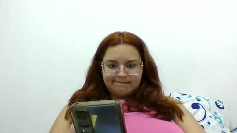 Snapshot of blanquita102530 chatting on 10-13-25, 03:06 Lary online show from 10-13-25, 03:06