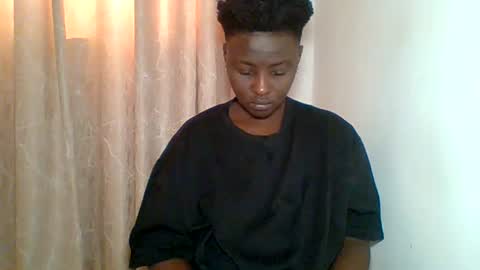 Snapshot of blaq_pearl chatting on 06-23-26, 05:16 blaq_pearl online show from 06-23-26, 05:16