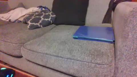 Snapshot of blaw_1321 chatting on 03-12-26, 01:23 blaw_1321 online show from 03-12-26, 01:23