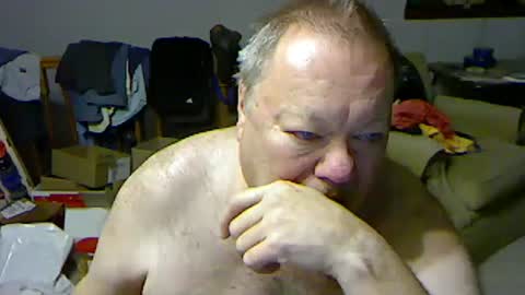 Snapshot of blemon32 chatting on 12-30-24, 01:14 Bob online show from 12-30-24, 01:14