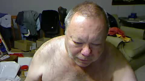 Snapshot of blemon32 chatting on 12-31-24, 01:26 Bob online show from 12-31-24, 01:26