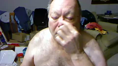 Snapshot of blemon32 chatting on 01-03-25, 12:19 Bob online show from 01-03-25, 12:19