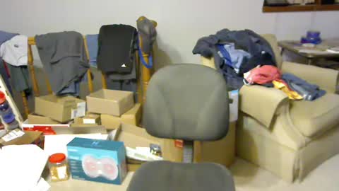 Snapshot of blemon32 chatting on 01-06-25, 01:41 Bob online show from 01-06-25, 01:41