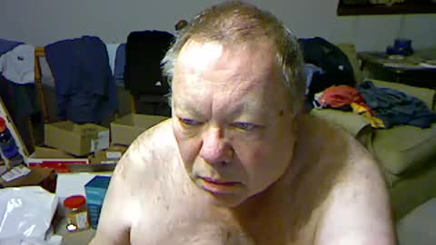Snapshot of blemon32 chatting on 01-19-25, 01:32 Bob online show from 01-19-25, 01:32