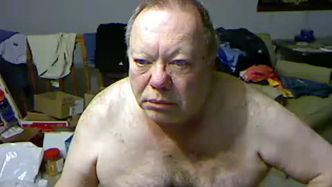 Snapshot of blemon32 chatting on 01-25-25, 01:19 Bob online show from 01-25-25, 01:19