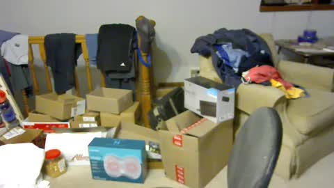 Snapshot of blemon32 chatting on 02-07-25, 01:43 Bob online show from 02-07-25, 01:43
