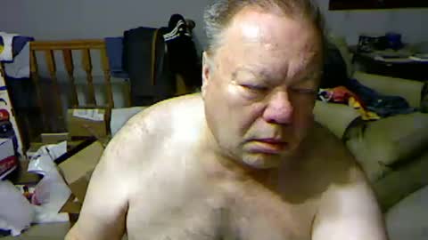Snapshot of blemon32 chatting on 09-21-25, 11:01 Bob online show from 09-21-25, 11:01