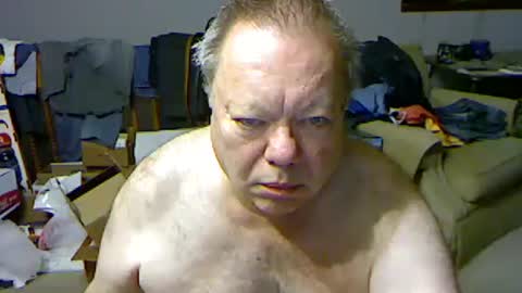 Snapshot of blemon32 chatting on 09-24-25, 11:24 Bob online show from 09-24-25, 11:24