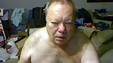 Snapshot of blemon32 chatting on 09-25-25, 11:36 Bob online show from 09-25-25, 11:36