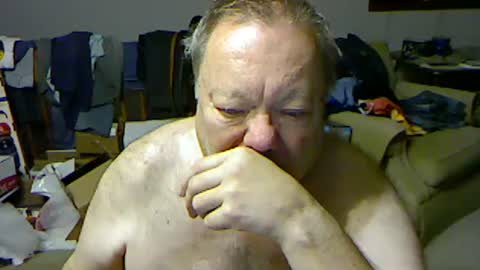 Snapshot of blemon32 chatting on 09-26-25, 10:30 Bob online show from 09-26-25, 10:30