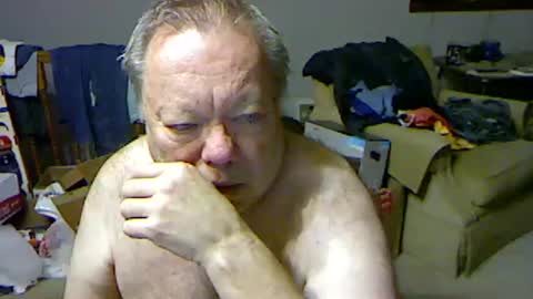 Snapshot of blemon32 chatting on 10-05-25, 10:46 Bob online show from 10-05-25, 10:46