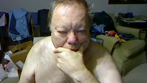 Snapshot of blemon32 chatting on 10-20-25, 12:16 Bob online show from 10-20-25, 12:16