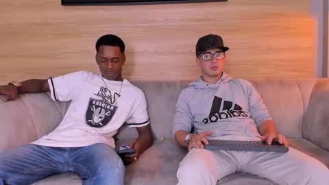 The Best Models online show from 09-10-25, 01:16