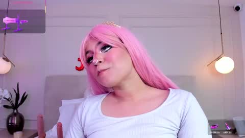 Snapshot of bleydi_46 chatting on 02-16-25, 05:48 BLEYDI online show from 02-16-25, 05:48