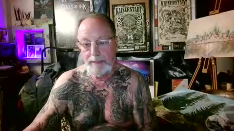 Snapshot of blindsurfer780299 chatting on 04-05-26, 10:18 blindsurfer780299 online show from 04-05-26, 10:18
