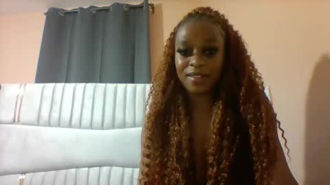 Snapshot of bliss_diva chatting on 10-25-25, 12:23 Bliss diva online show from 10-25-25, 12:23