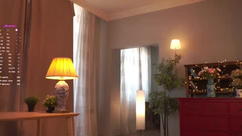 Snapshot of blissdilley chatting on 03-07-25, 08:23 Scarlett NEXT LIVE 5AM gmt online show from 03-07-25, 08:23