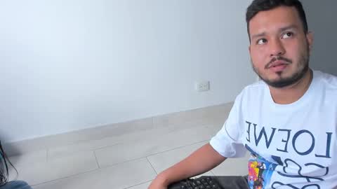 Snapshot of blissroom chatting on 03-03-25, 01:42 blissroom online show from 03-03-25, 01:42