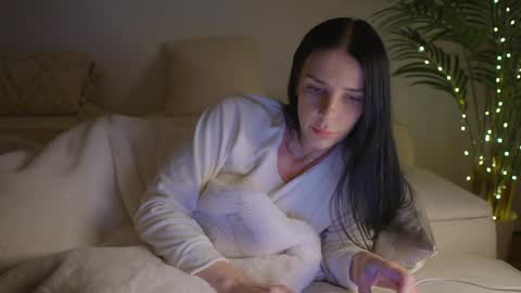 Snapshot of blisstease chatting on 03-07-25, 03:40 Bliss online show from 03-07-25, 03:40