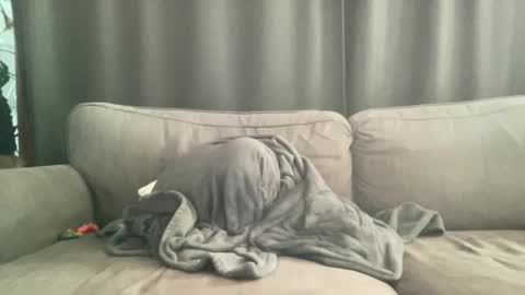 Snapshot of bllyidol chatting on 11-06-25, 09:10 BlIdoL online show from 11-06-25, 09:10