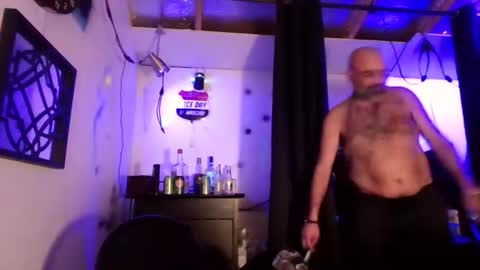 Snapshot of bloki123 chatting on 03-31-26, 08:48 lo que nunca olvidaras online show from 03-31-26, 08:48