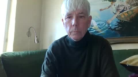 Snapshot of blomkuk chatting on 04-24-26, 01:02 blomkuk online show from 04-24-26, 01:02