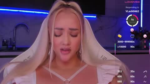 Lana online show from 06-20-26, 08:00