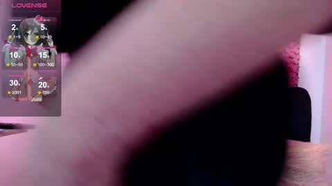 Snapshot of blonde_squirt_ chatting on 02-22-25, 05:34 blonde_squirt_ online show from 02-22-25, 05:34