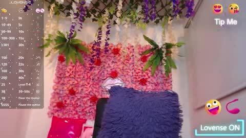 blonde_squirt_ online show from 01-12-26, 11:21