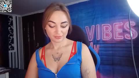 Snapshot of blonde_temptation chatting on 09-20-25, 11:55 Meryem online show from 09-20-25, 11:55