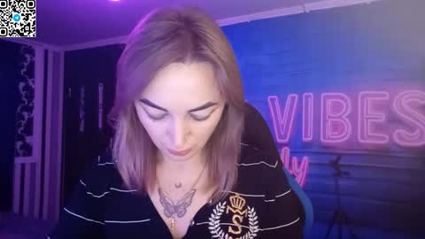 Snapshot of blonde_temptation chatting on 10-19-25, 12:28 Meryem online show from 10-19-25, 12:28