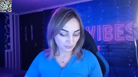 Snapshot of blonde_temptation chatting on 11-02-25, 01:02 Meryem online show from 11-02-25, 01:02