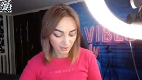 Snapshot of blonde_temptation chatting on 11-03-25, 08:04 Meryem online show from 11-03-25, 08:04