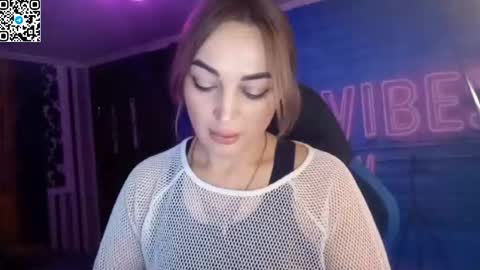 Snapshot of blonde_temptation chatting on 11-07-25, 08:47 Meryem online show from 11-07-25, 08:47