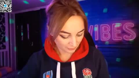 Snapshot of blonde_temptation chatting on 11-27-25, 03:58 Meryem online show from 11-27-25, 03:58