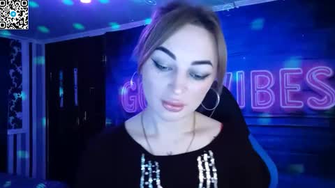 Snapshot of blonde_temptation chatting on 11-29-25, 10:51 Meryem online show from 11-29-25, 10:51