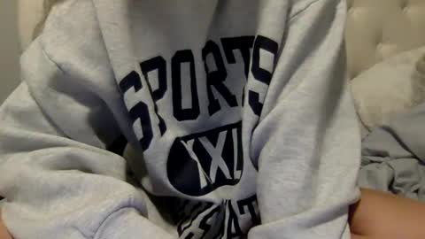 Blondebunnyx1 online show from 01-26-25, 04:41