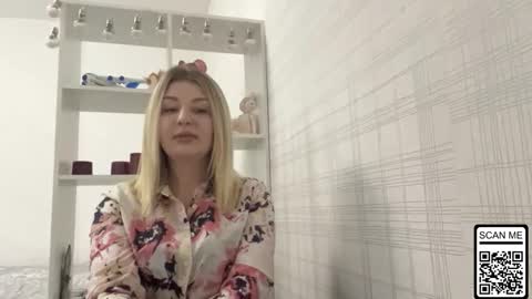 blondie_xoxoxo online show from 01-13-26, 08:41