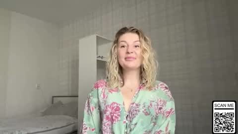 blondie_xoxoxo online show from 03-17-26, 07:01