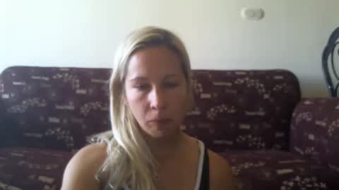 Snapshot of blondiepam23 chatting on 04-12-26, 08:41 BlondiePam online show from 04-12-26, 08:41