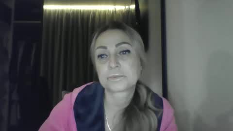 Snapshot of blondkitti chatting on 12-16-25, 07:08 Iren online show from 12-16-25, 07:08