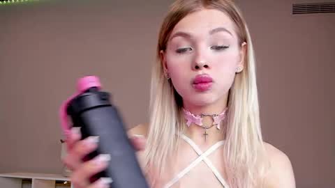 blondy_fina online show from 03-20-26, 04:39