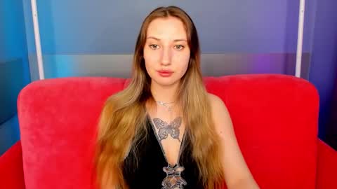 Snapshot of blondyjolly chatting on 03-15-26, 01:22 blondyjolly online show from 03-15-26, 01:22