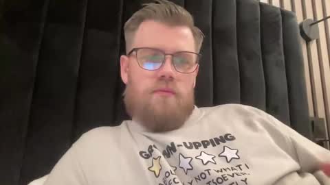 Snapshot of bloodbank23 chatting on 01-31-25, 01:56 Thomas online show from 01-31-25, 01:56