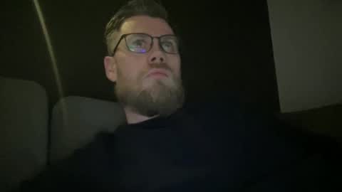 Snapshot of bloodbank23 chatting on 02-05-25, 07:10 Thomas online show from 02-05-25, 07:10